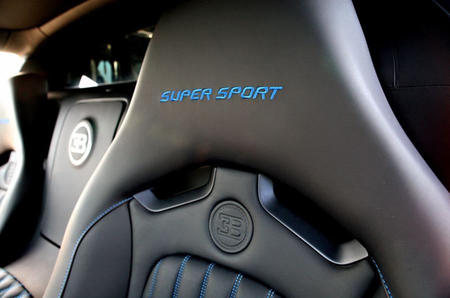  Bugatti Veyron 16.4 Super Sport 2011 года  (фото 17 из 43)